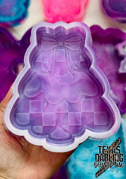 Checkered Tree with Bow