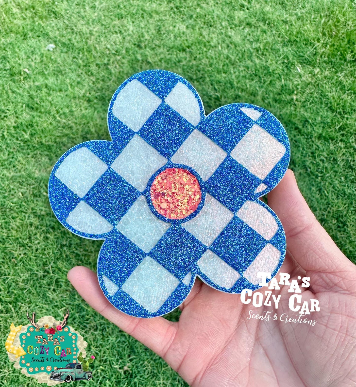 Retro Checkered Daisy