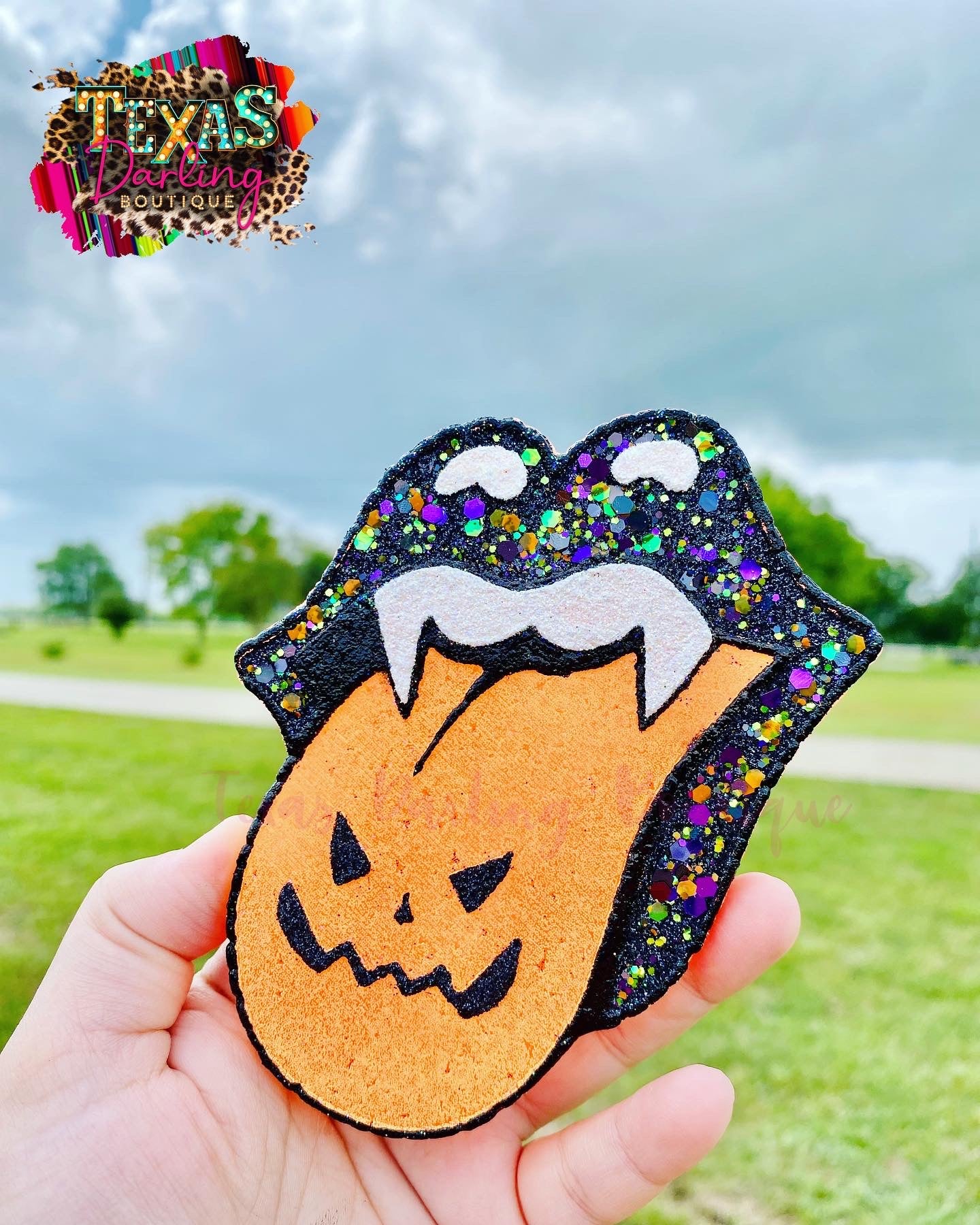 Pumpkin Tongue Freshie